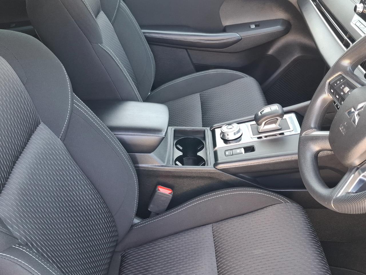 2022 Mitsubishi Outlander