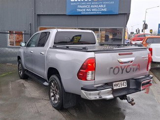 2019 Toyota Hilux - Thumbnail