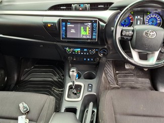 2019 Toyota Hilux - Thumbnail