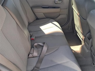 2004 Nissan Tiida - Thumbnail