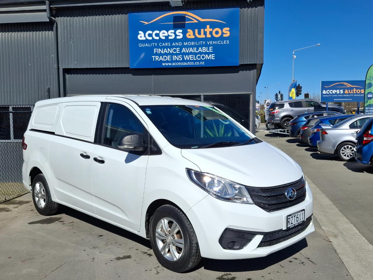 2021 LDV G10