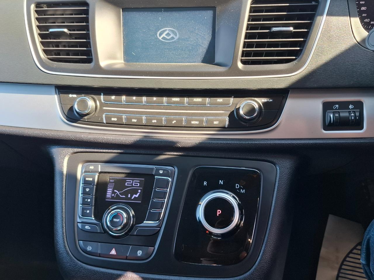 2021 LDV G10