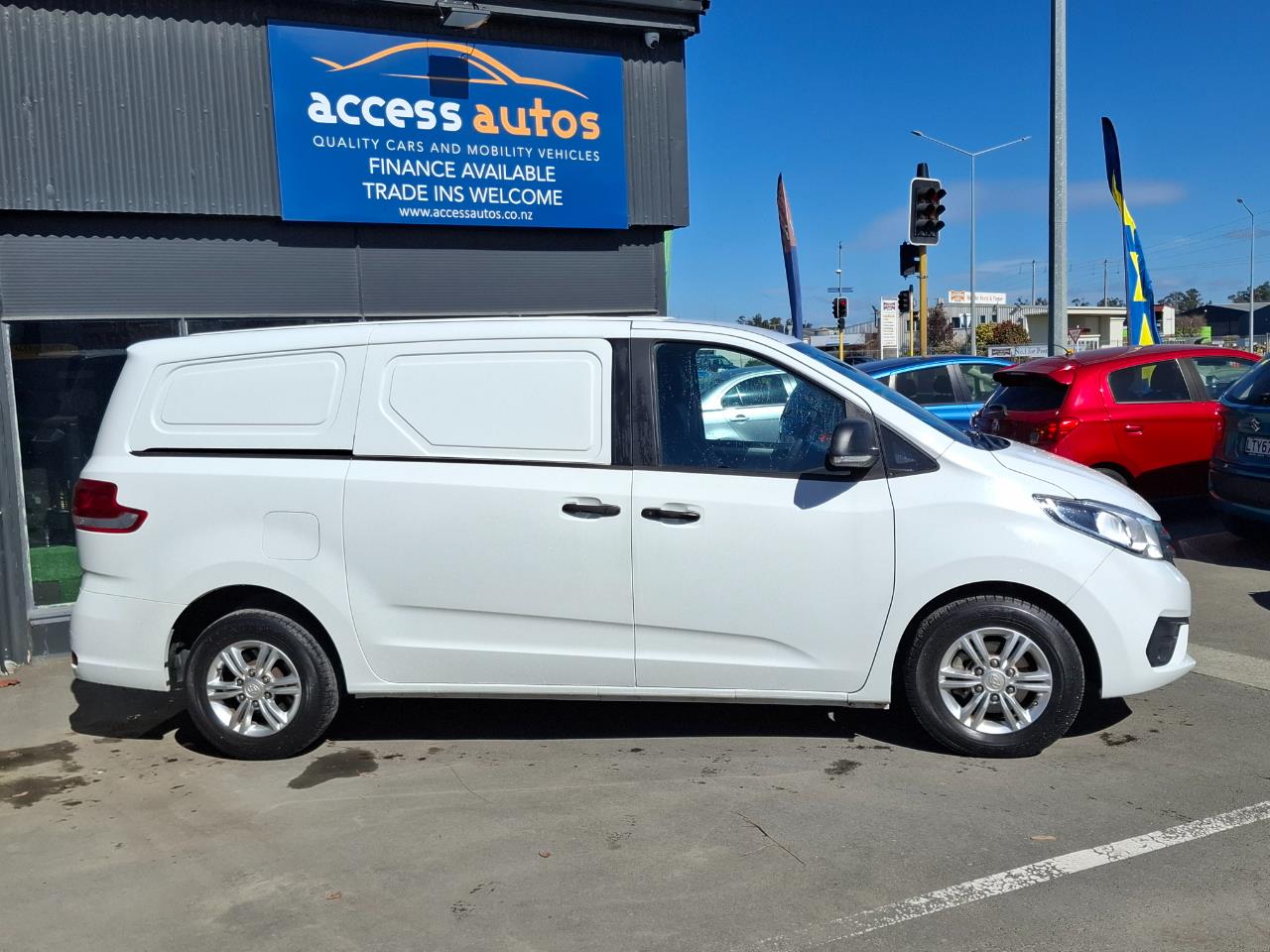 2021 LDV G10
