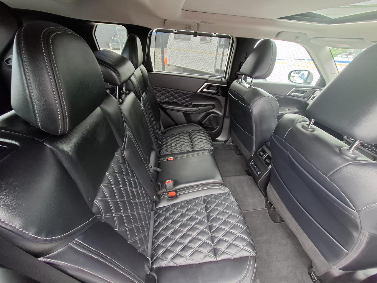 2024 Mitsubishi Outlander