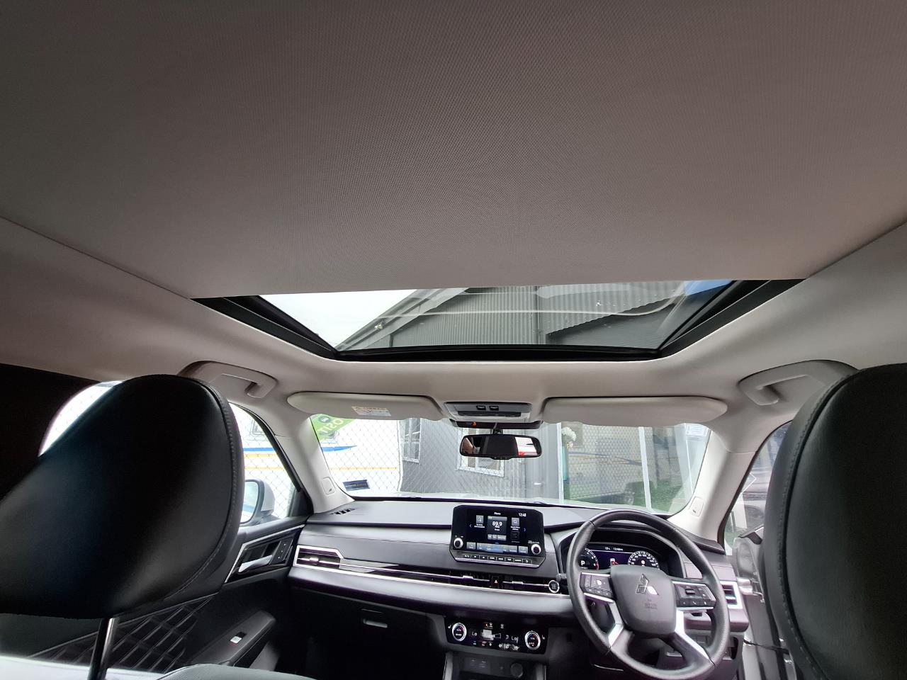 2024 Mitsubishi Outlander