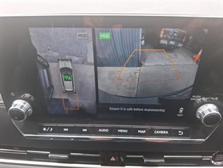 2024 Mitsubishi Outlander - Thumbnail